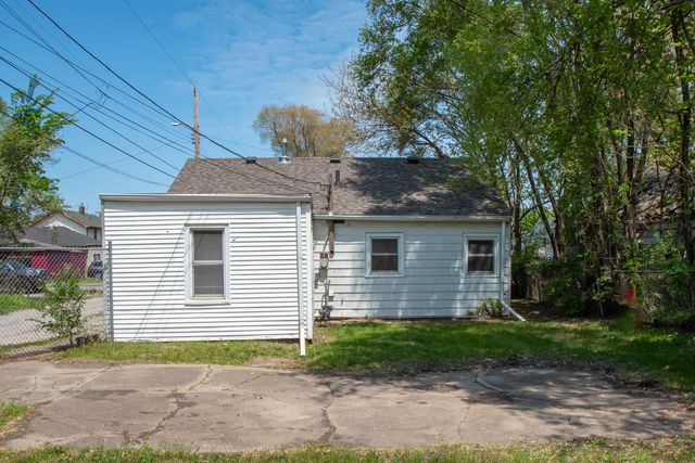825 E 14th Avenue, Gary, IN 46407