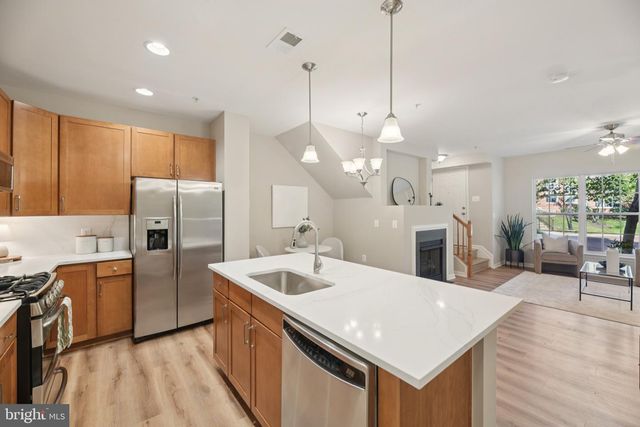 6103 ASTER HAVEN CIR, Haymarket, VA 20169