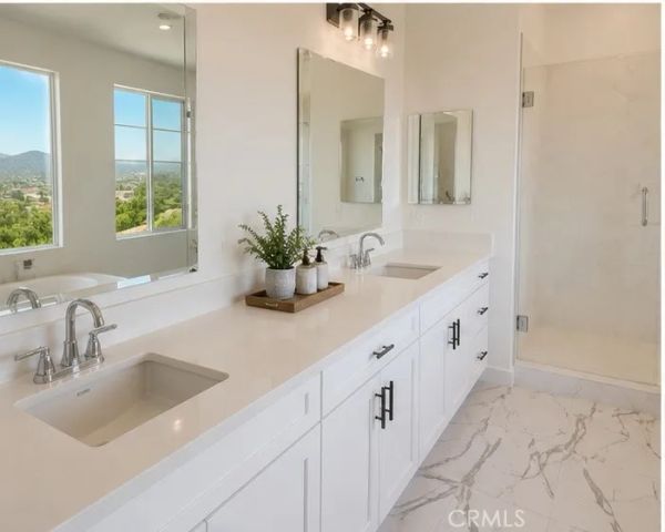 1660 Amanda Glen, Escondido, CA 92029
