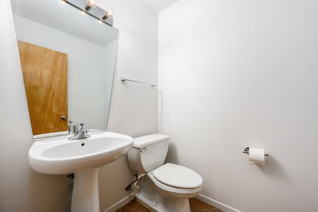 1751 N WESTERN Avenue 303, Chicago, IL 60647