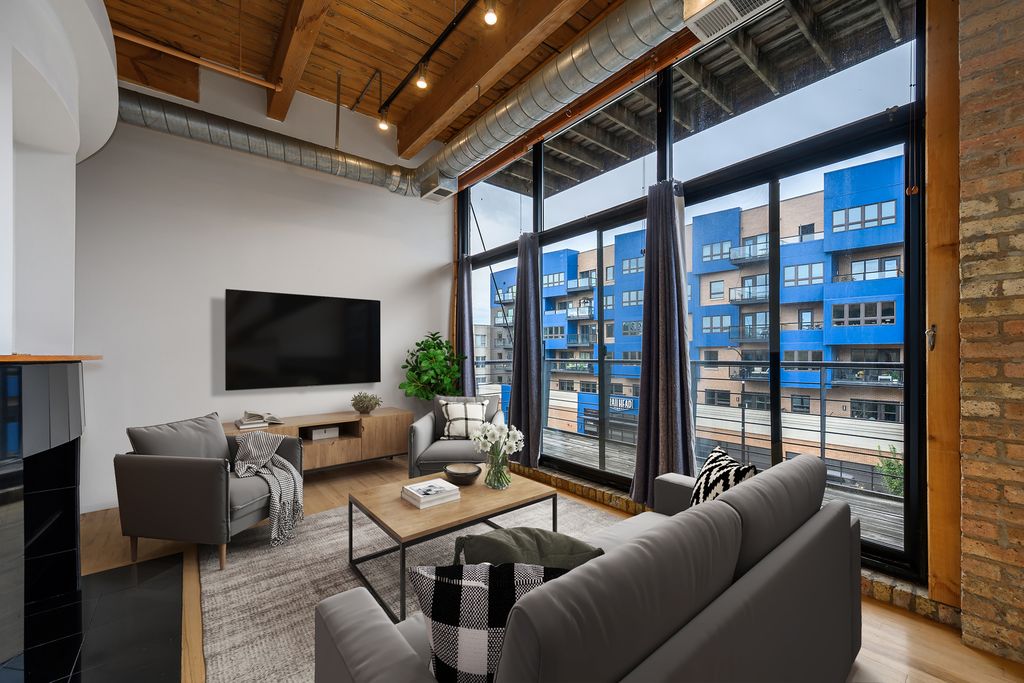 1751 N WESTERN Avenue 303, Chicago, IL 60647 — photo 2