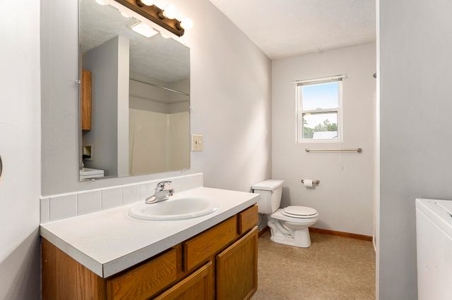 916 Yeomans Street, Ionia, MI 48846