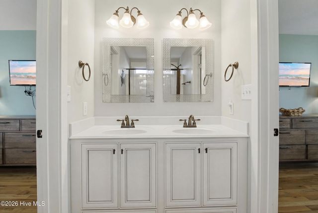 1254 Ocean Boulevard W, Supply, NC 28462