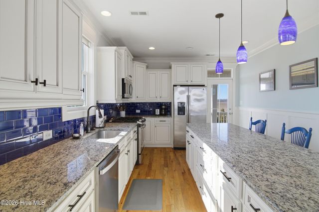 1254 Ocean Boulevard W, Supply, NC 28462