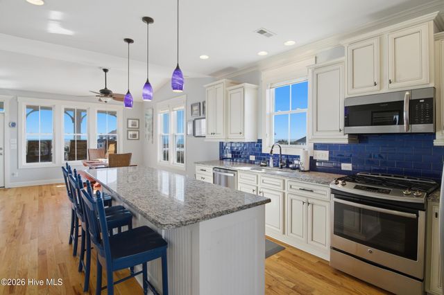 1254 Ocean Boulevard W, Supply, NC 28462