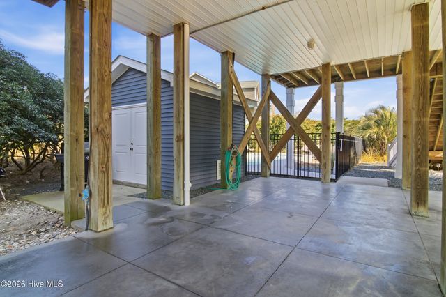 1254 Ocean Boulevard W, Supply, NC 28462