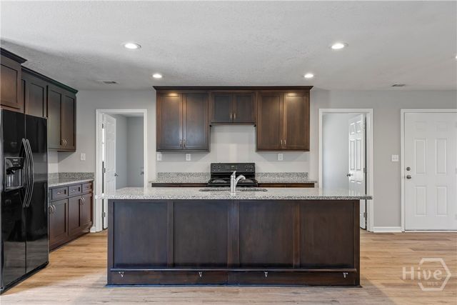 479 NORTH POINT CIR, Hartwell, GA 30643