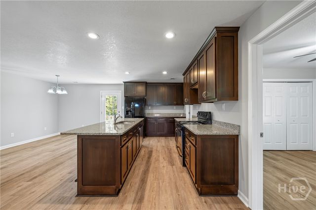 479 NORTH POINT CIR, Hartwell, GA 30643