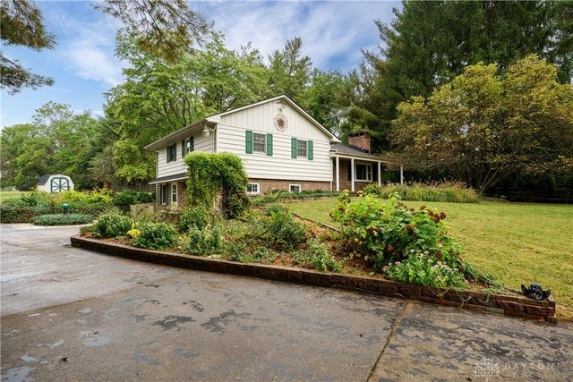 8519 Old Stage Road, Waynesville, OH 45068