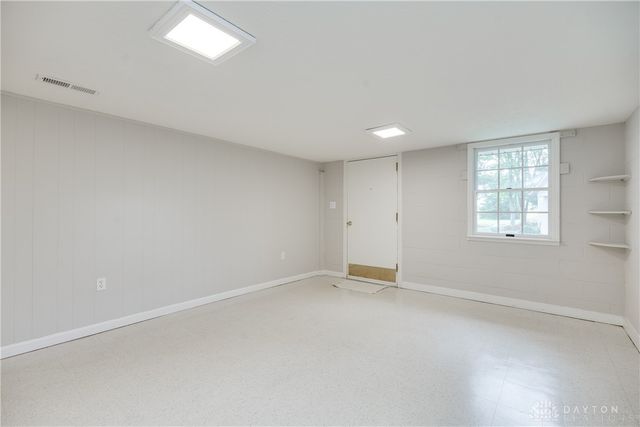 8519 Old Stage Road, Waynesville, OH 45068