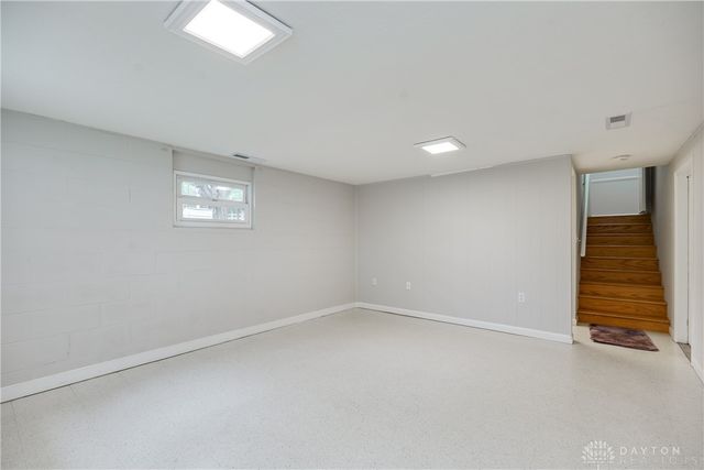 8519 Old Stage Road, Waynesville, OH 45068