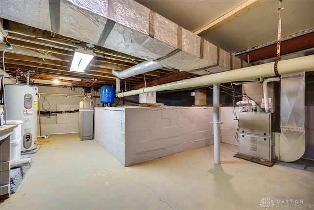 8519 Old Stage Road, Waynesville, OH 45068