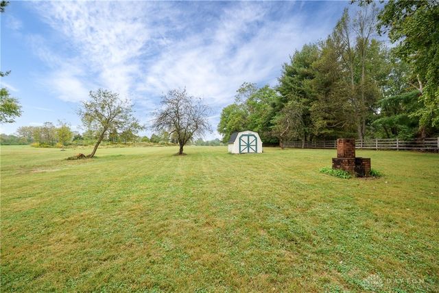 8519 Old Stage Road, Waynesville, OH 45068