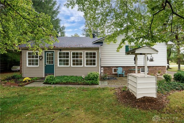 8519 Old Stage Road, Waynesville, OH 45068