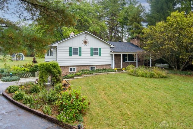 8519 Old Stage Road, Waynesville, OH 45068