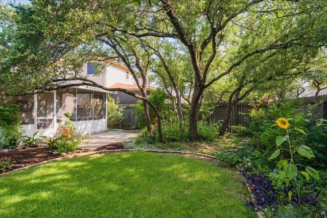 1915 Barnett DR, Cedar Park, TX 78613