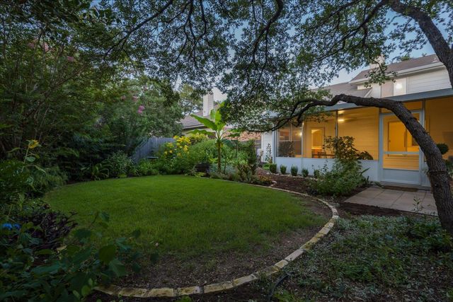 1915 Barnett DR, Cedar Park, TX 78613