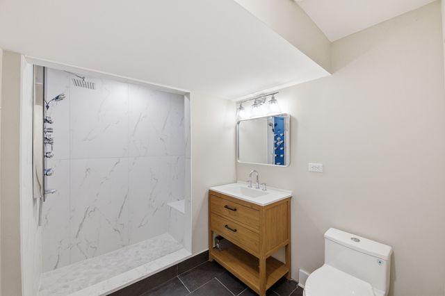 1323 Home Avenue, Berwyn, IL 60402