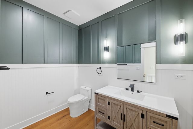 1323 Home Avenue, Berwyn, IL 60402