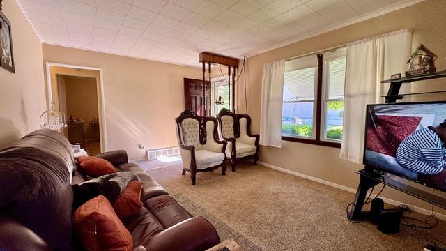 218 Luedtke AVENUE, Racine, WI 53405
