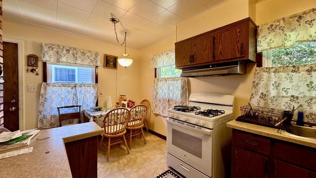 218 Luedtke AVENUE, Racine, WI 53405