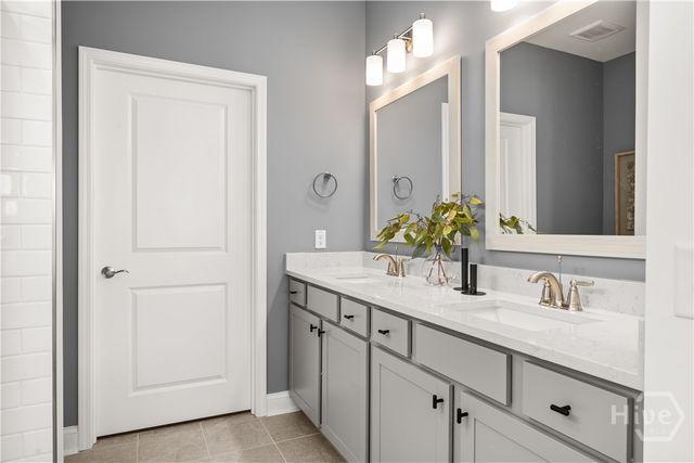 23 Bull Run Rd, Richmond Hill, GA 31324