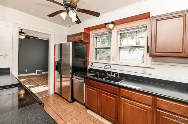 1818 Dalewood Place, Cincinnati, OH 45237