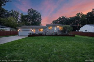 2494 Frankson Avenue, Rochester Hills, MI 48307