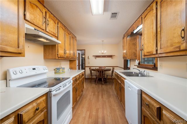 3651 Monte Vista, Tuscaloosa, AL 35405