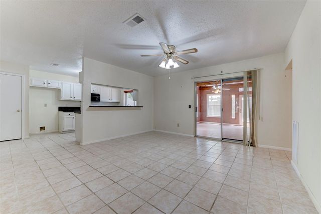 18015 Brooknoll Drive, Houston, TX 77084