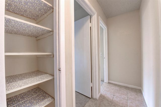 18015 Brooknoll Drive, Houston, TX 77084