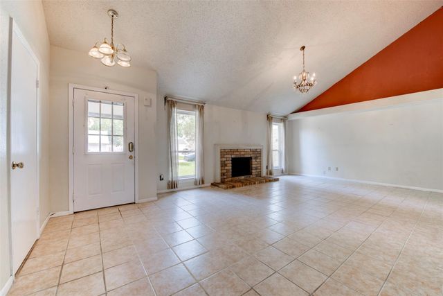 18015 Brooknoll Drive, Houston, TX 77084