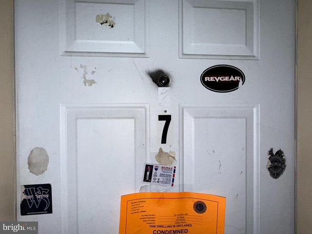 3 SHAW AVE, Lewistown, PA 17044