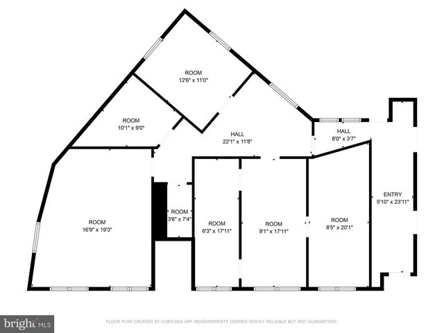 3 SHAW AVE, Lewistown, PA 17044