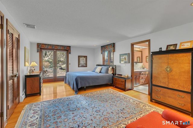 179 Blue Ridge Drive, Manchester, CT 06040