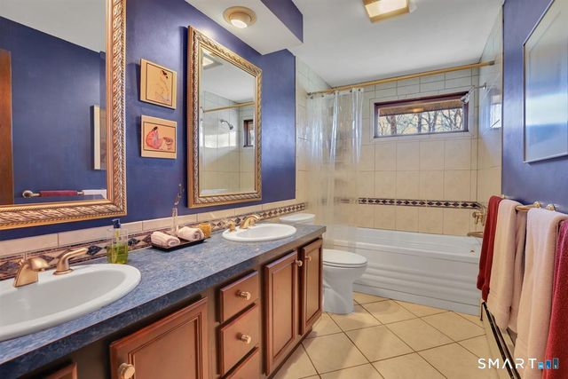 179 Blue Ridge Drive, Manchester, CT 06040