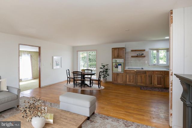 148 SIGNAL HILL LN, Harpers Ferry, WV 25425