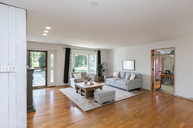 148 SIGNAL HILL LN, Harpers Ferry, WV 25425