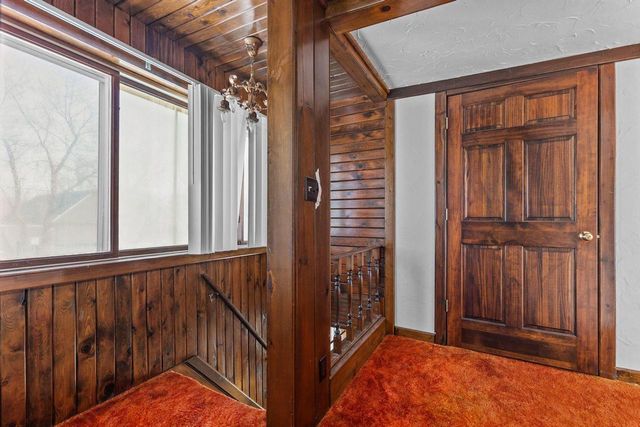 2963 SUNSET POINT LANE, Oshkosh, WI 54904