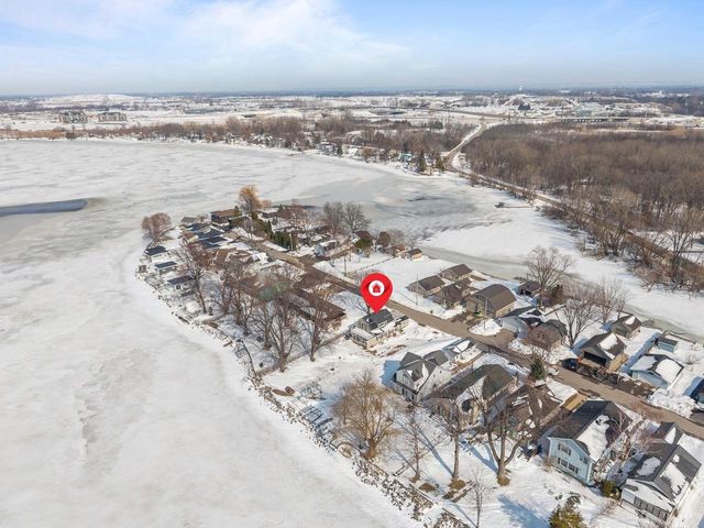 2963 SUNSET POINT LANE, Oshkosh, WI 54904