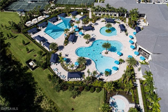 28528 Lobos CIR, Bonita Springs, FL 34135