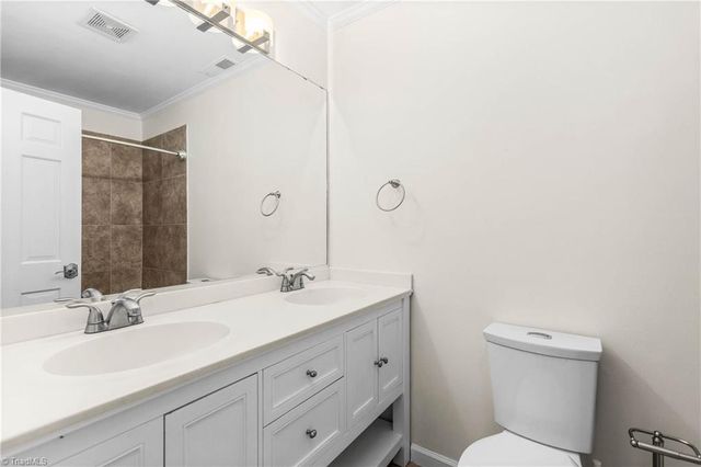 5024 Timbrook Lane, Winston-salem, NC 27103