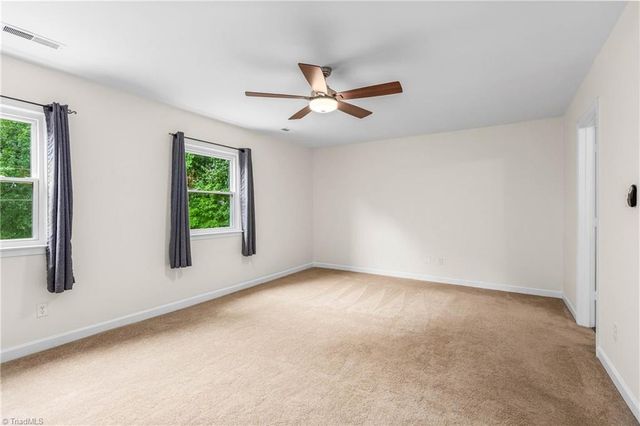 5024 Timbrook Lane, Winston-salem, NC 27103