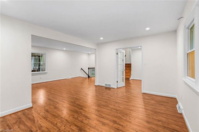 5024 Timbrook Lane, Winston-salem, NC 27103