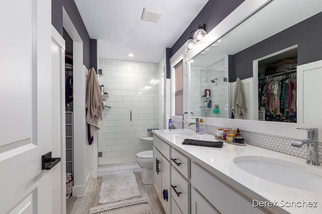 3221 Rocaway Drive, Hudsonville, MI 49426