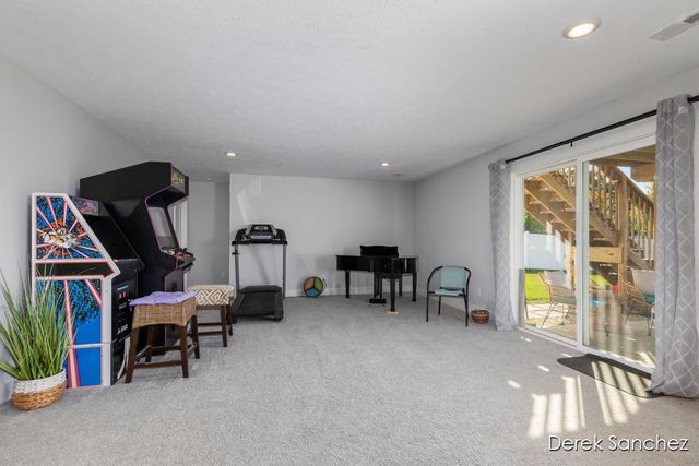 3221 Rocaway Drive, Hudsonville, MI 49426