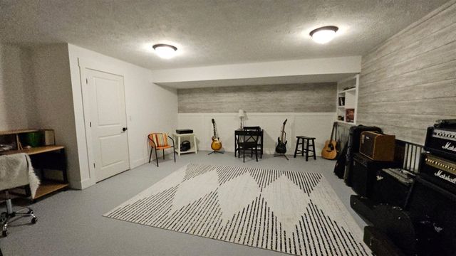 3221 Rocaway Drive, Hudsonville, MI 49426