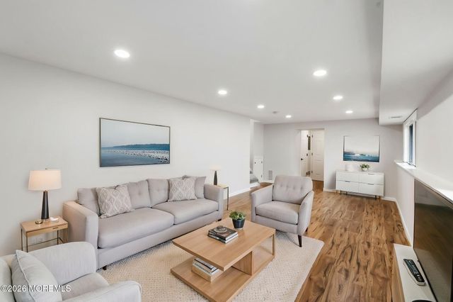 5 Barrier Drive, Hazlet, NJ 07730