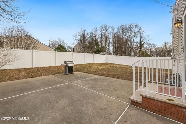 5 Barrier Drive, Hazlet, NJ 07730