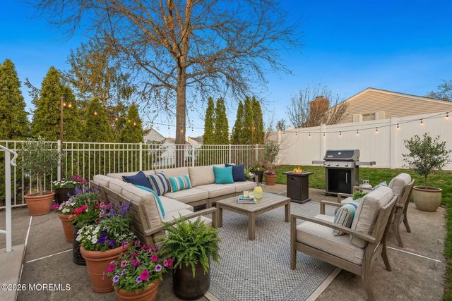 5 Barrier Drive, Hazlet, NJ 07730